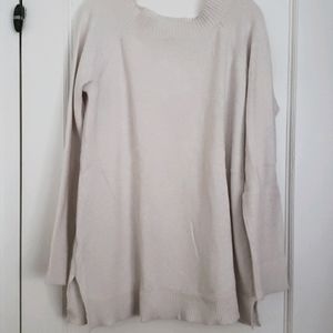 Ann Taylor LOFT ivory tunic sweater pullover